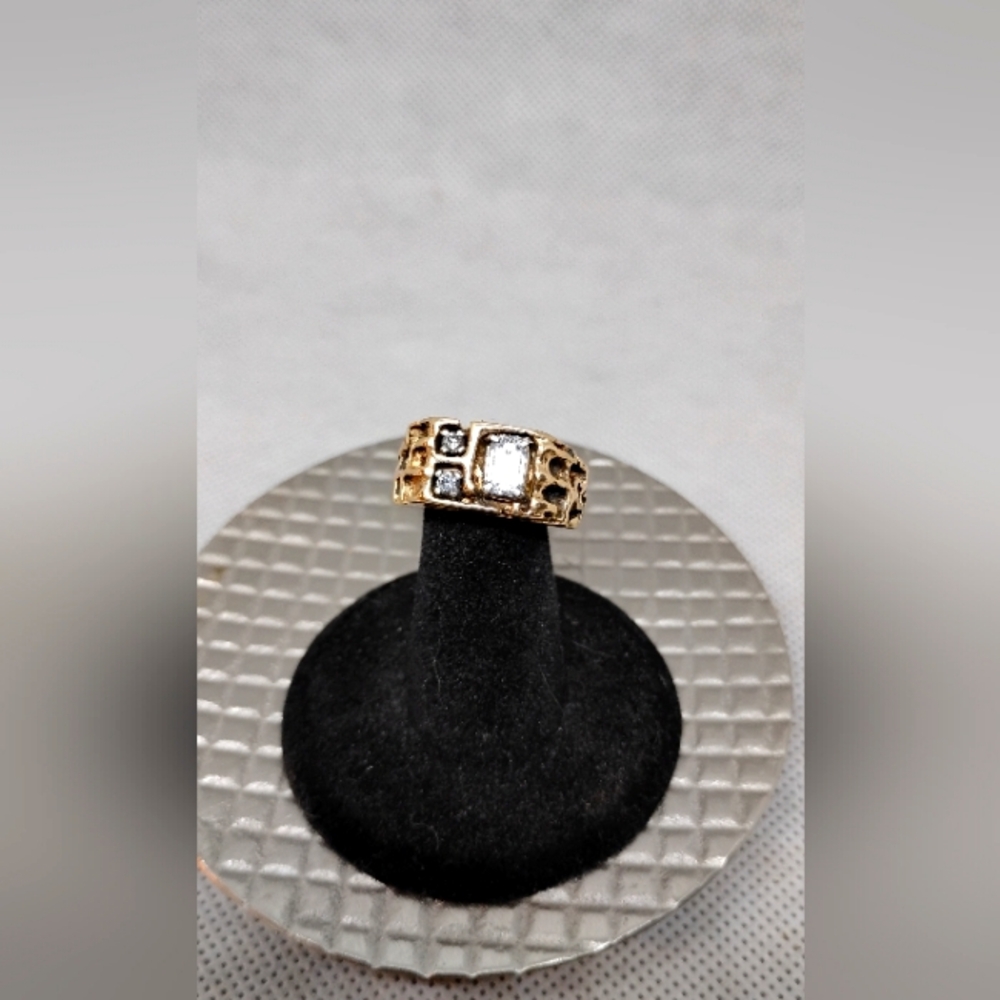 Vintage Custom 14k Gold & Diamond Ring